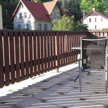 Pod Debem Отель типа 