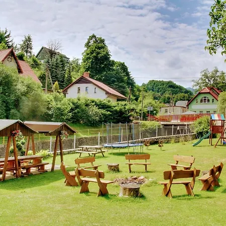 Pod Debem Отель типа 