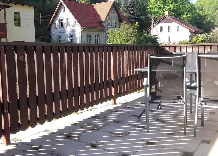 Pod Debem Отель типа 