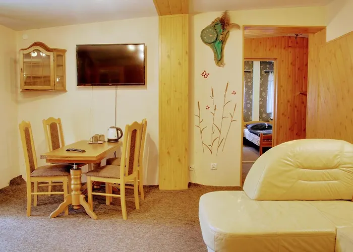 Pod Debem Отель типа 