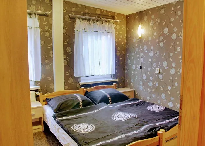 Pod Debem Отель типа 